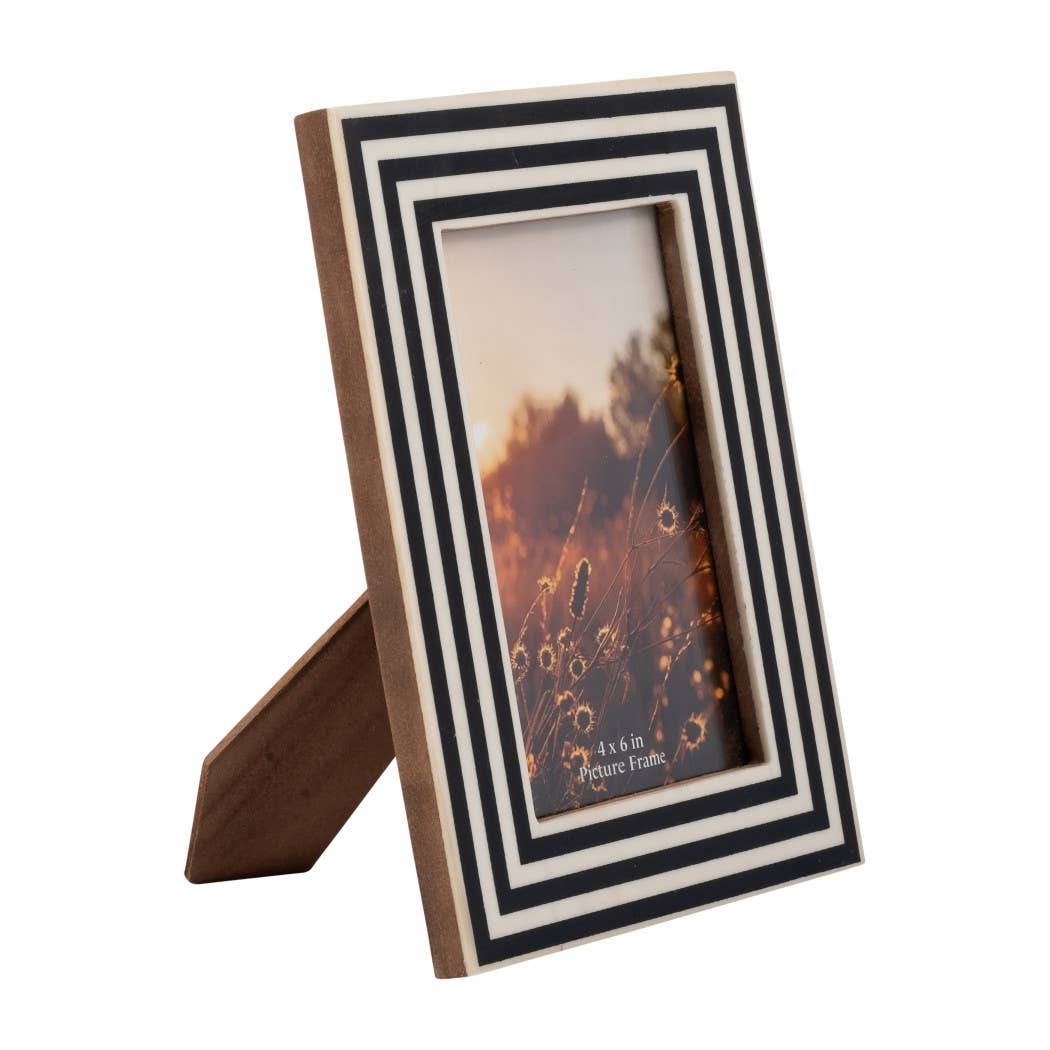 Black and White Modern Picture Frame, 4x6 in.
